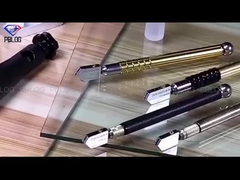 Αποτελεσματική συσκευή κοπής γυαλιού με μεταλλικό μαύρο χερούλι ιδανική για επαγγελματίες